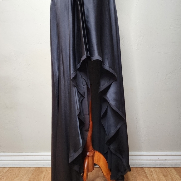 Halston Heritage Black Silk and Sequin Asymmetrical Gown size 4 - Picture 7 of 13